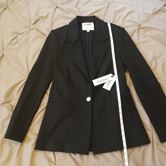 L'AGENCE Solid One Button Notch Lapel Ponte Blazer, Black, size 2 - Picture 13 of 16
